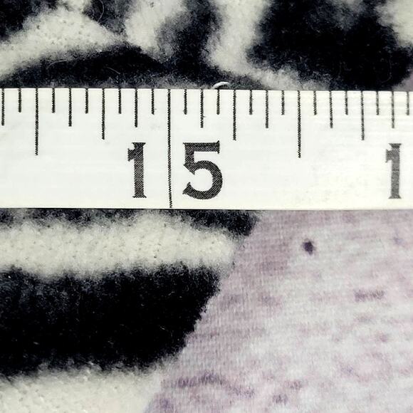 Danskin Zebra Striped Pullover Jacket Size M(7-8) - Picture 9 of 11